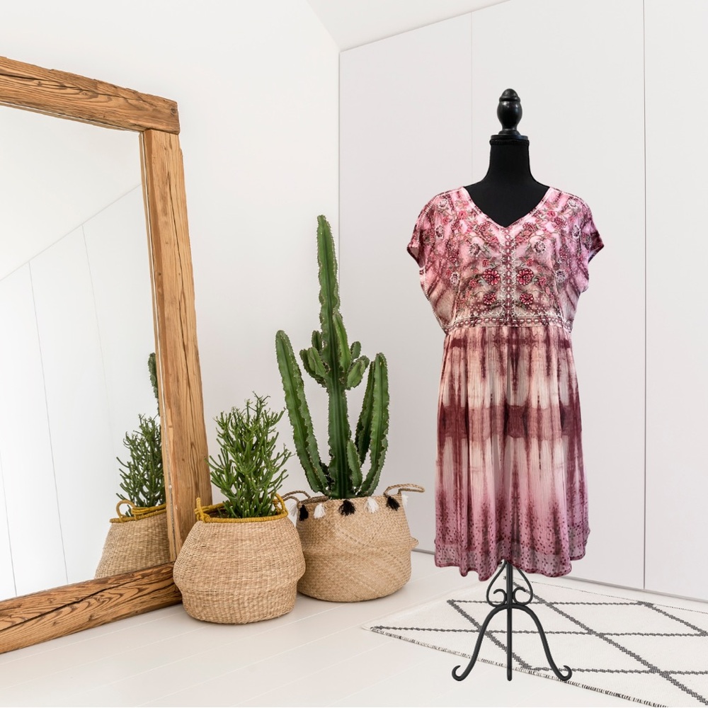 Sundance Gemi Cap Sleeve Floral Embroidered Tie Dye Dress.